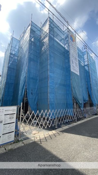埼玉県越谷市大沢の賃貸アパートの外観