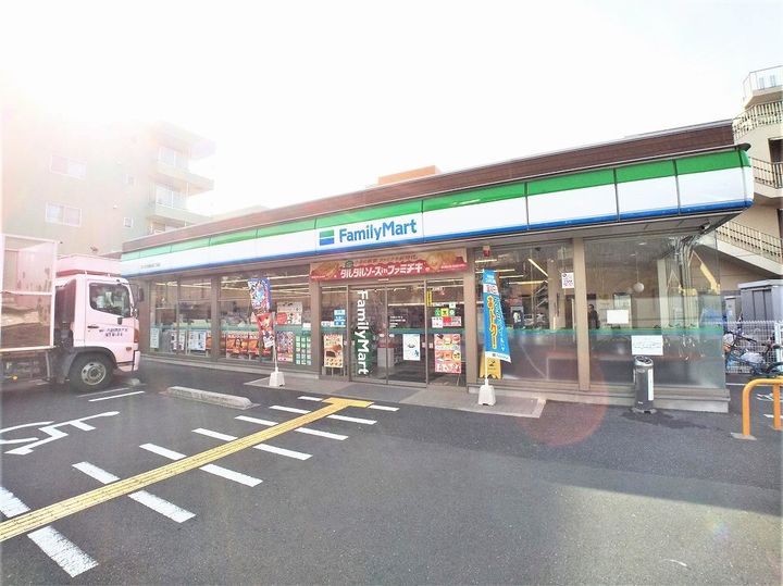 レオパレスアストライアの周辺