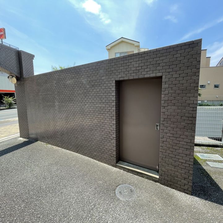 アスパイアーティクスの周辺