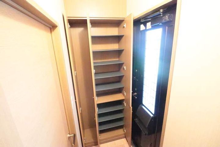 メゾンベールの玄関