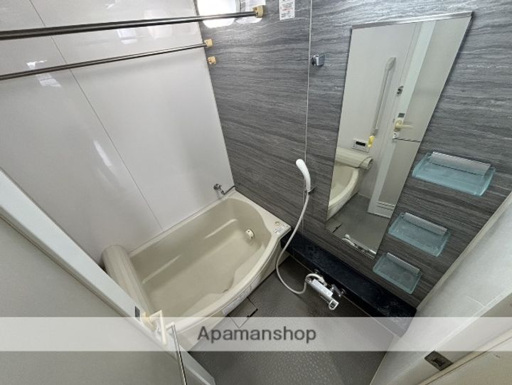 ベルドゥムール草加旭町の風呂