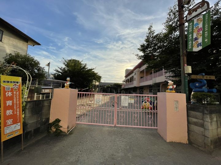 クラッシモの周辺