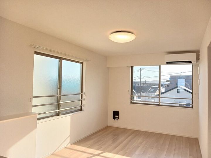 グランテラスAの居間