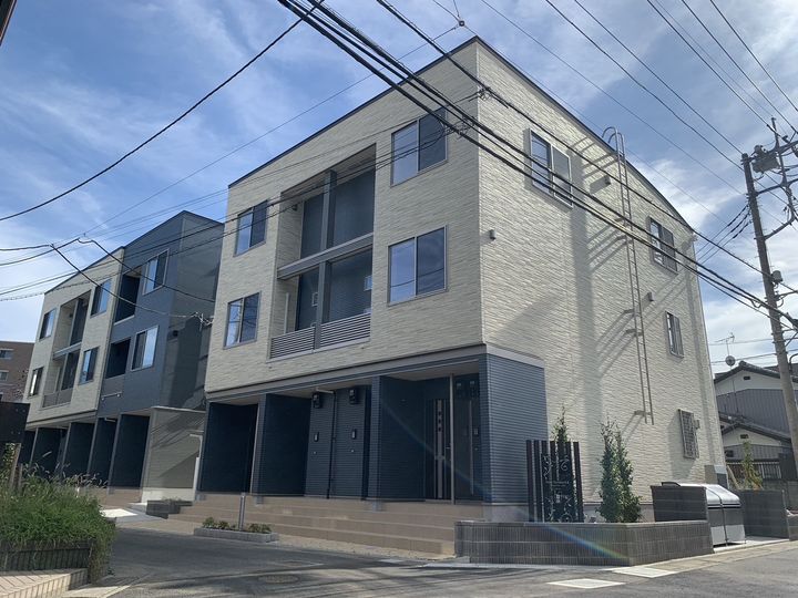 グランテラスAの外観