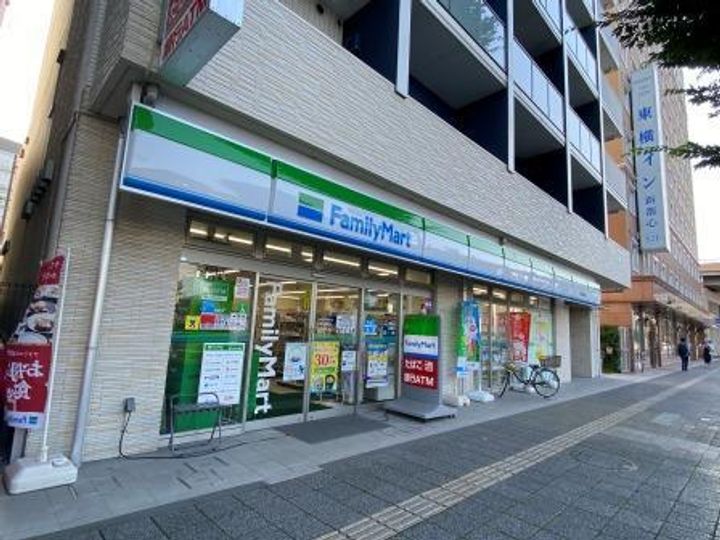 カーサ ヴェンティの周辺