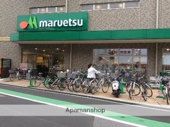 フレア大門の周辺