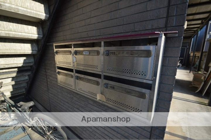 プリムローズ原山202の外観