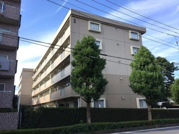 コーポレート東浦和2号棟の外観