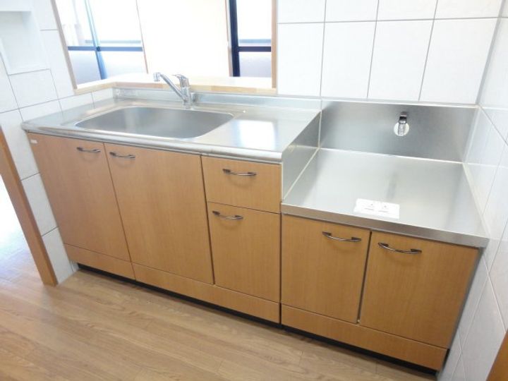 TIARA(ティアラ)のキッチン