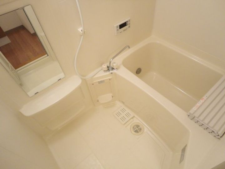 TIARA(ティアラ)の風呂