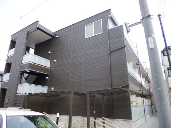 リブリ・MSハイツ 参番館の外観