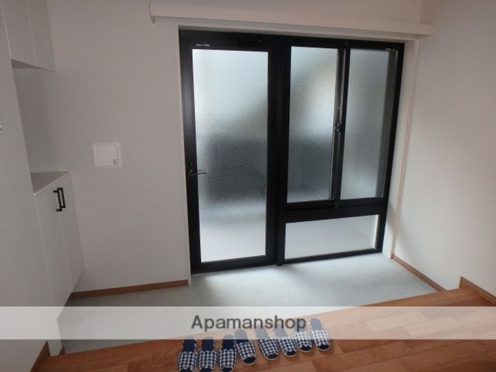 コミューンときわの玄関