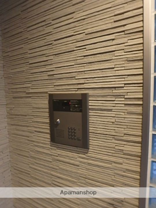 埼玉県戸田市上戸田5丁目の賃貸マンション303の外観