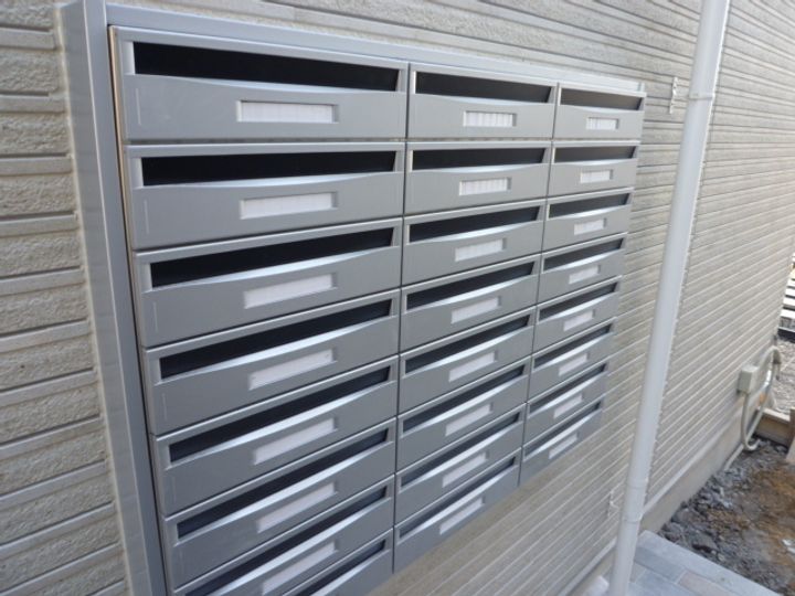 リブリ・ジラソーレのその他画像