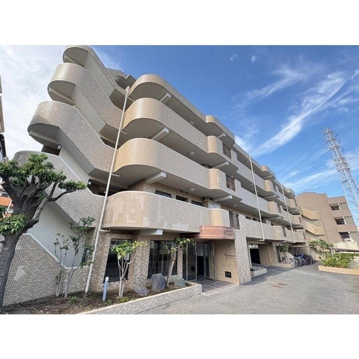 埼玉県さいたま市南区白幡6丁目の賃貸マンション403号室の外観