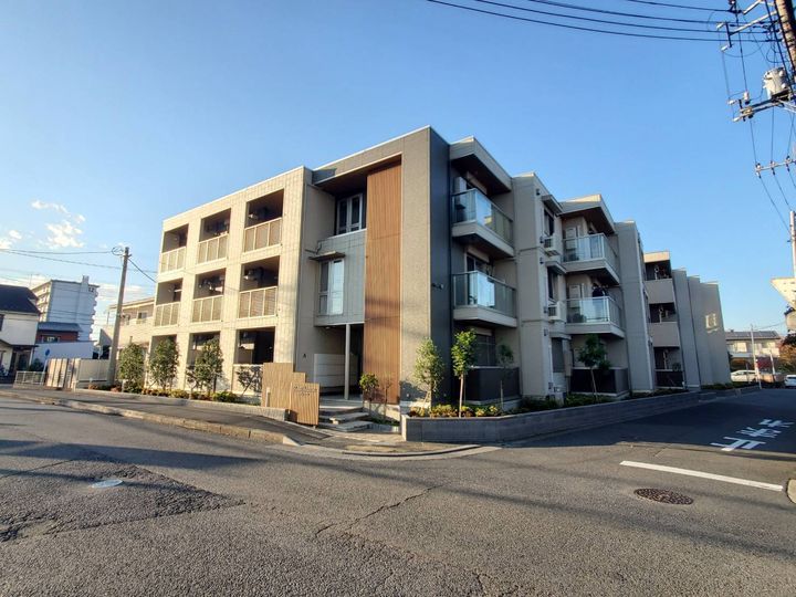 RESILIENCE Aの外観