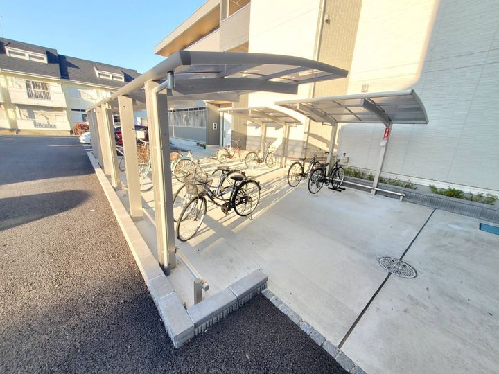 RESILIENCE Aの外観