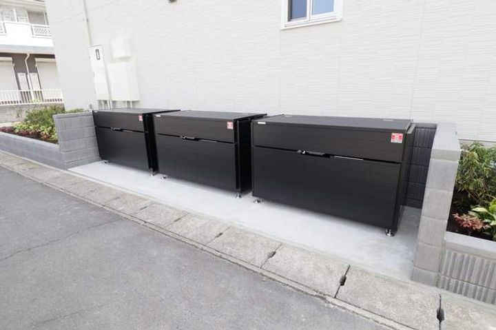 RESILIENCE Aの外観