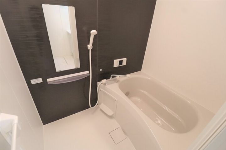 RESILIENCE Aの風呂