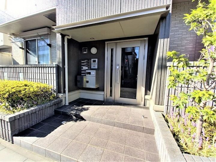 ロイヤルヒル共栄 Iの外観