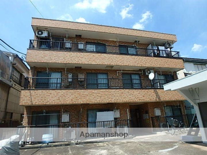 山一青木ステーツ305の外観