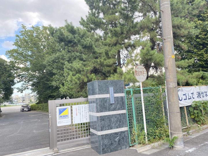 ミエナ・クイーン204号室の周辺