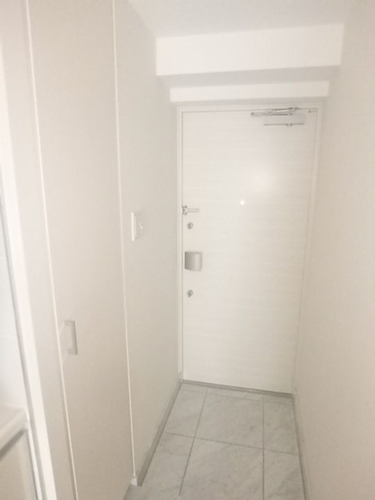 メインステージ川口WEST702号室の玄関