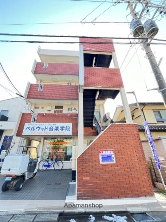 レジデンス上青木西の外観