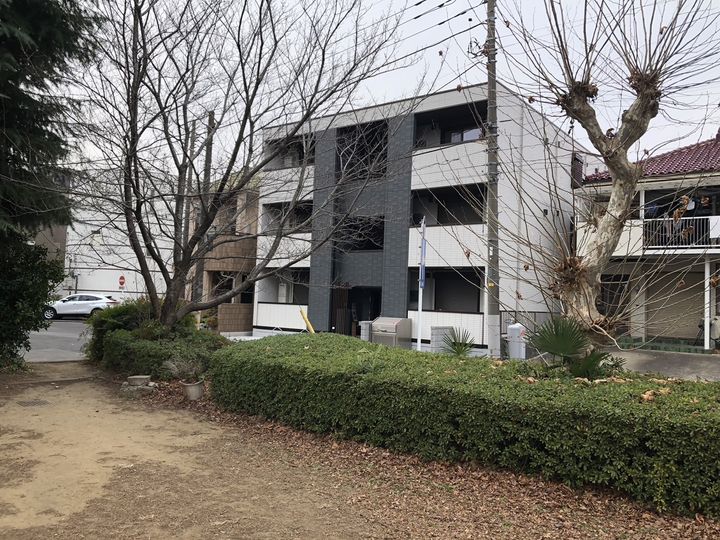 ラポーム西川口の外観