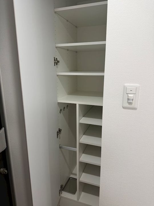 メインステージ和光517号室の玄関