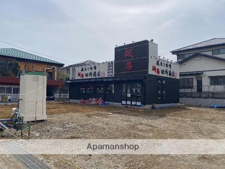 エマーユ東川口の周辺