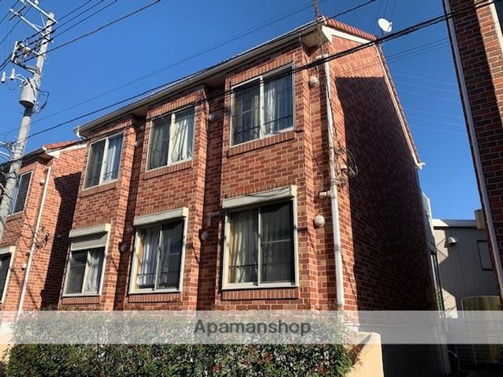 モンシャトー宮原D棟101の外観