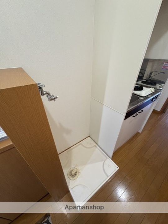 モンシャトー宮原D棟101の内装