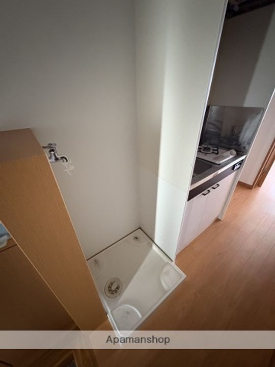 モンシャトー宮原D棟101の内装