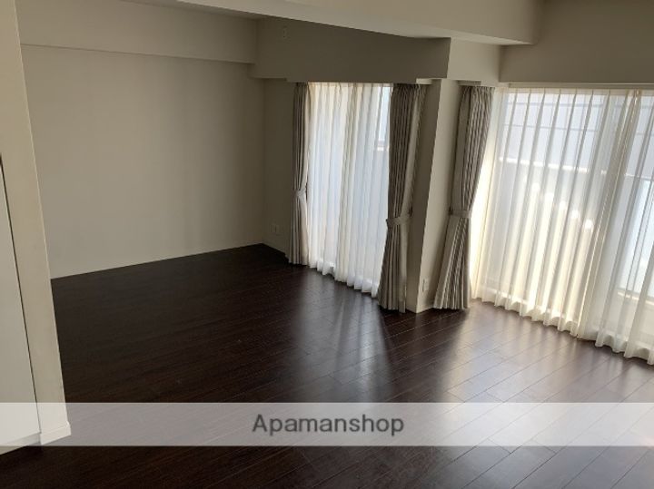 グランスイート浦和常盤の内装