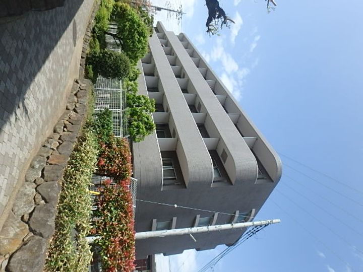 埼玉県さいたま市浦和区領家2丁目の賃貸マンション112の外観