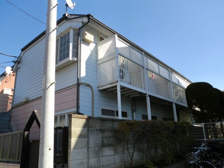 中浦和アローハイツ(イチカワ)205の外観