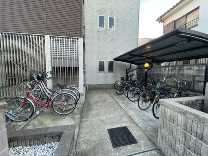 クレイノスターⅢの外観