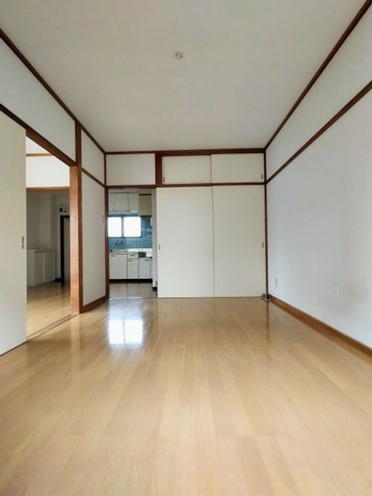 吉岡マンションの内装