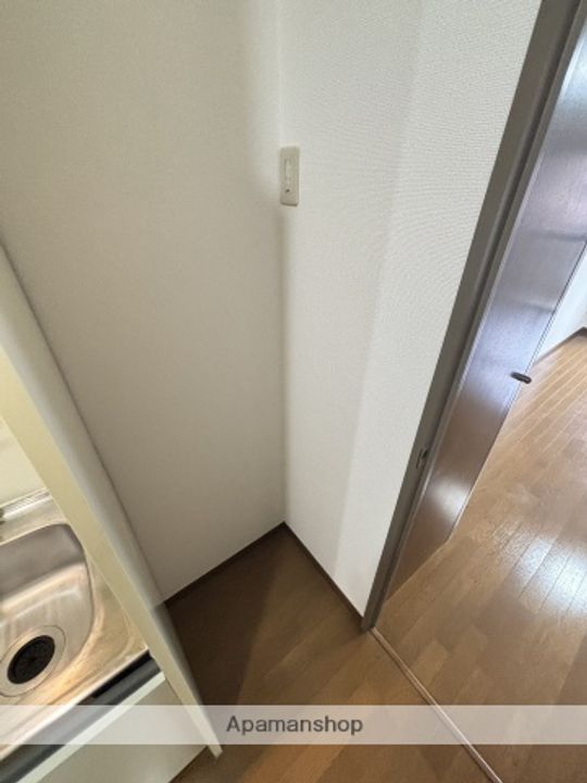 クイーンズヒル輝素301の内装