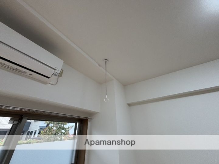 キングフィールズ皇輝110の内装