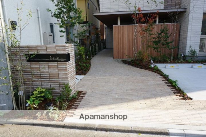 エルデさいたま新都心203の外観