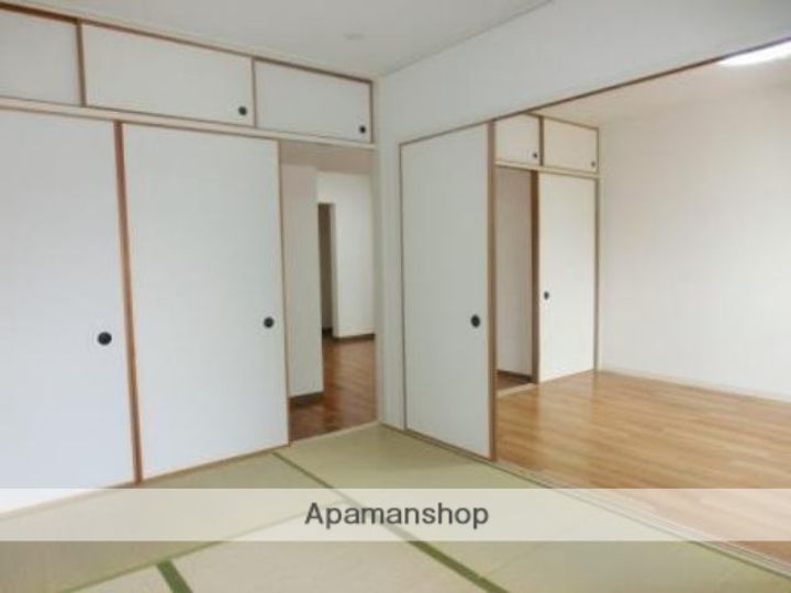 埼玉県さいたま市緑区東浦和6丁目の賃貸マンションの内装