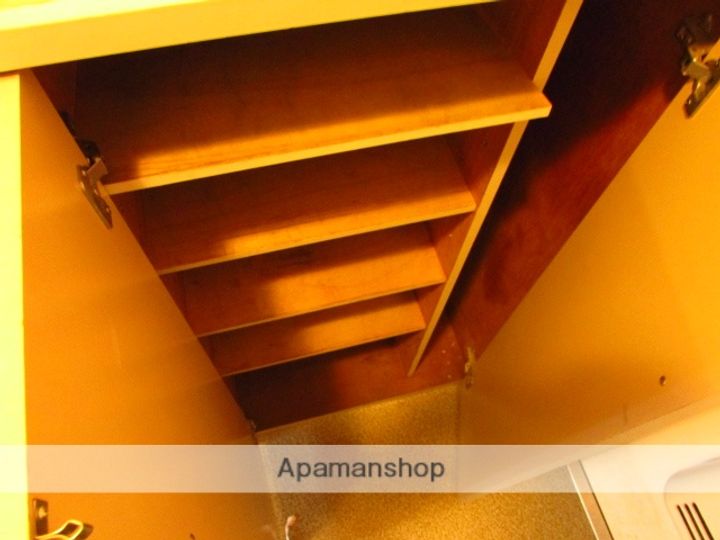 パレ岸町205の内装