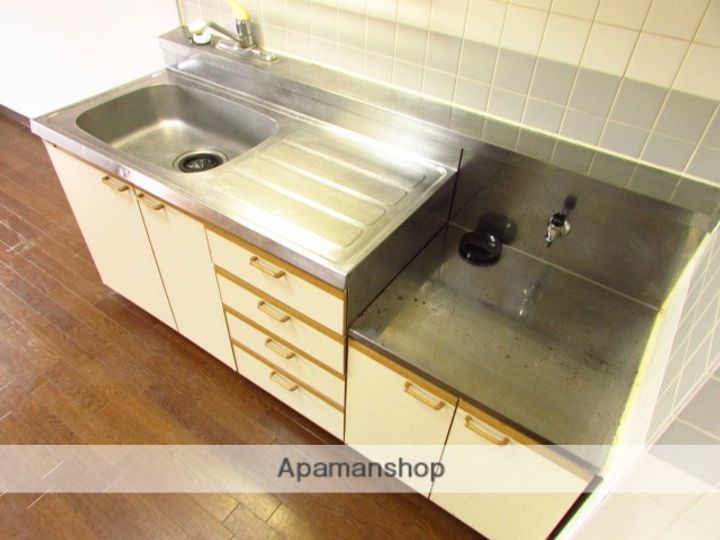 パレ岸町205の内装