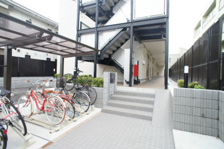 リブリ・南与野の外観