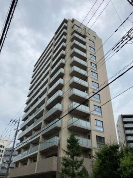 プラウド浦和常盤マークスの外観