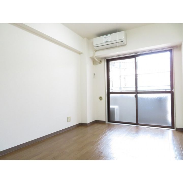 北浦和パークハイツ901号室の居間