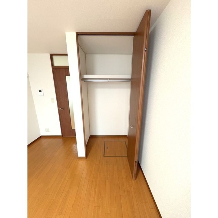 メゾンドグランドゥール102号室のその他画像