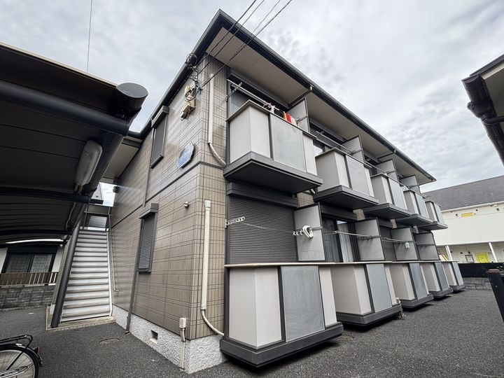 メゾンドグランドゥール102号室の外観
